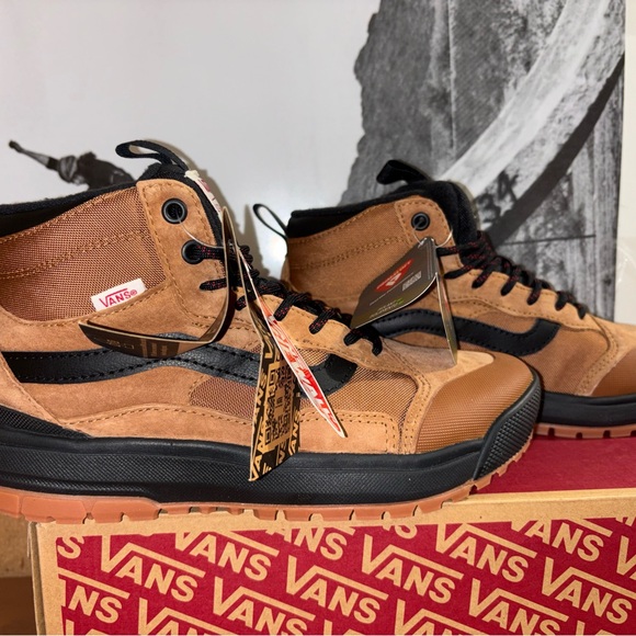 Vans Ultrarange EXO sz 6.5 Men’s 8.0 Women’s - Picture 9 of 12